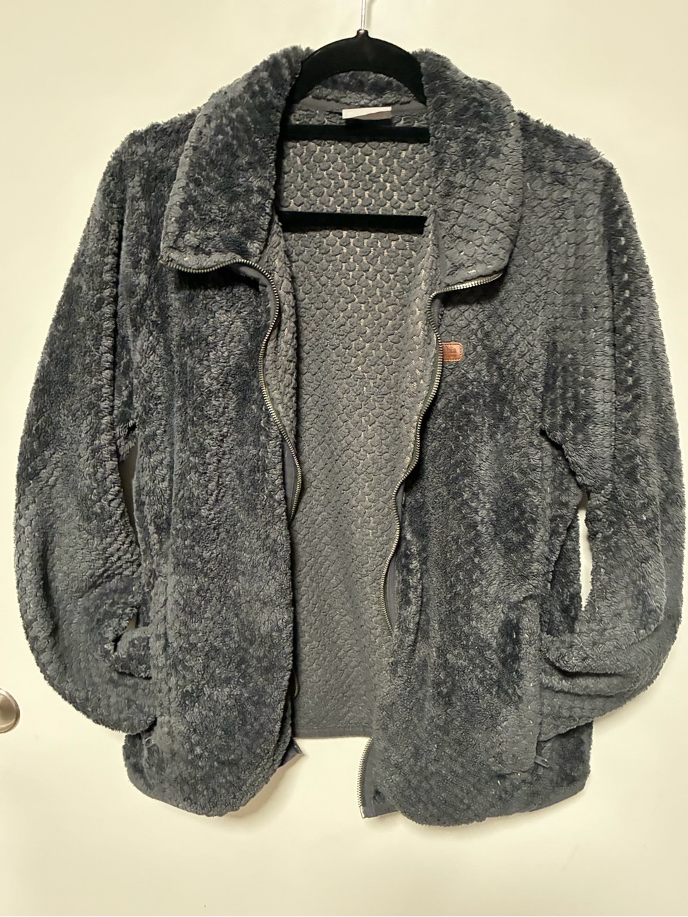 Columbia Plush Charcoal Gray **NO ZIPPER PULL** XL